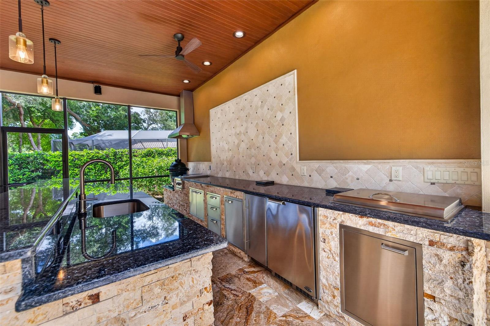 1516 Canopy Oaks Blvd Property Photo 57