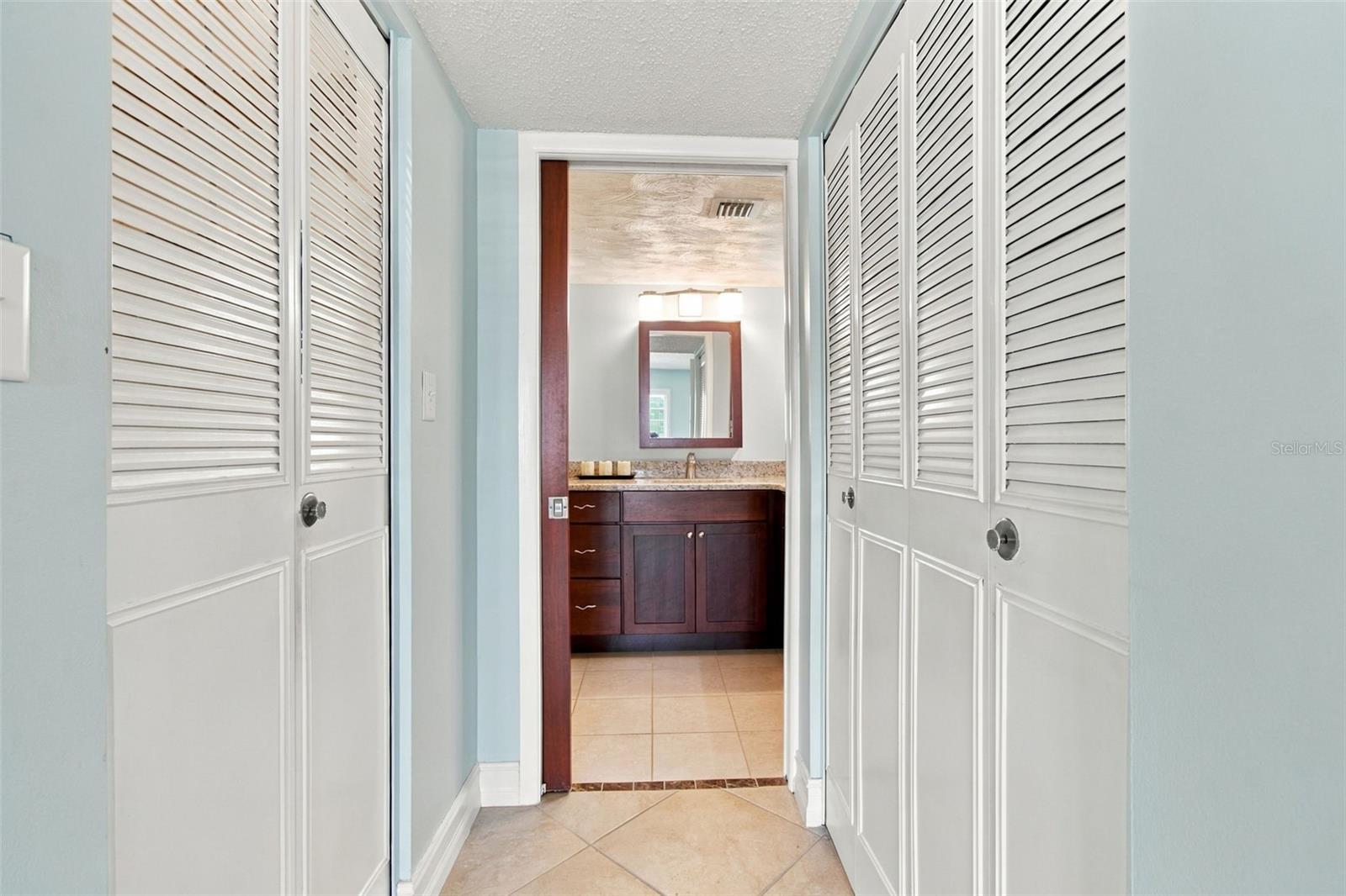 9 Forbes Pl #412 Property Photo 19