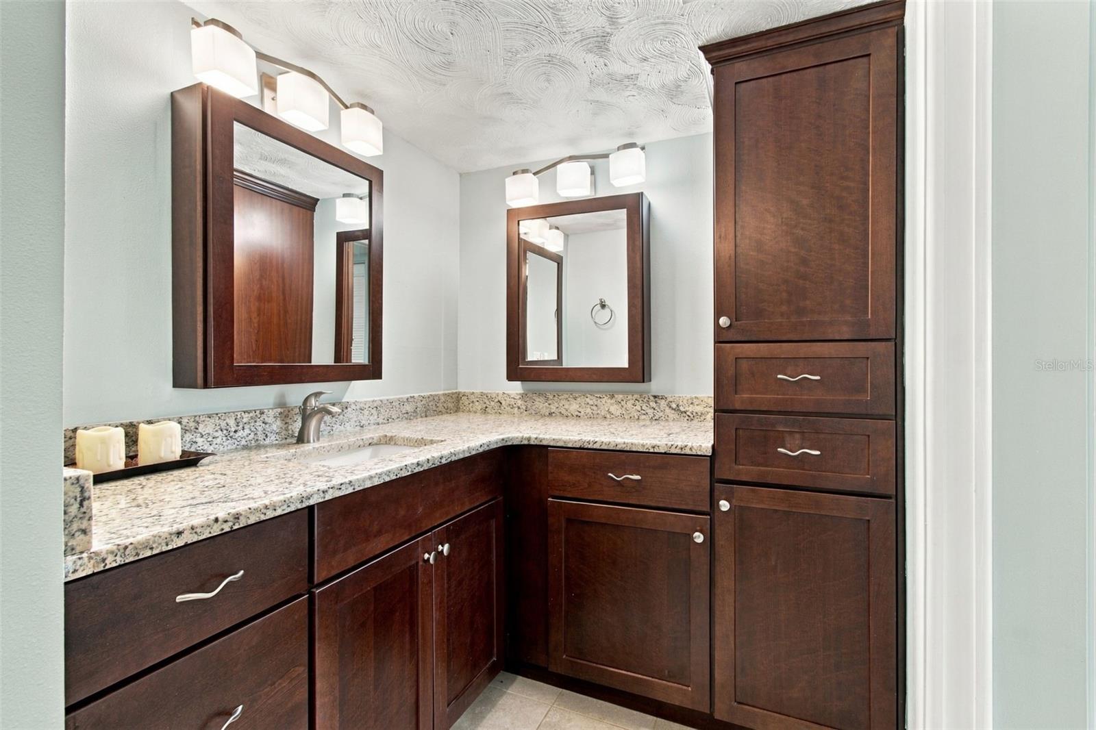 9 Forbes Pl #412 Property Photo 22