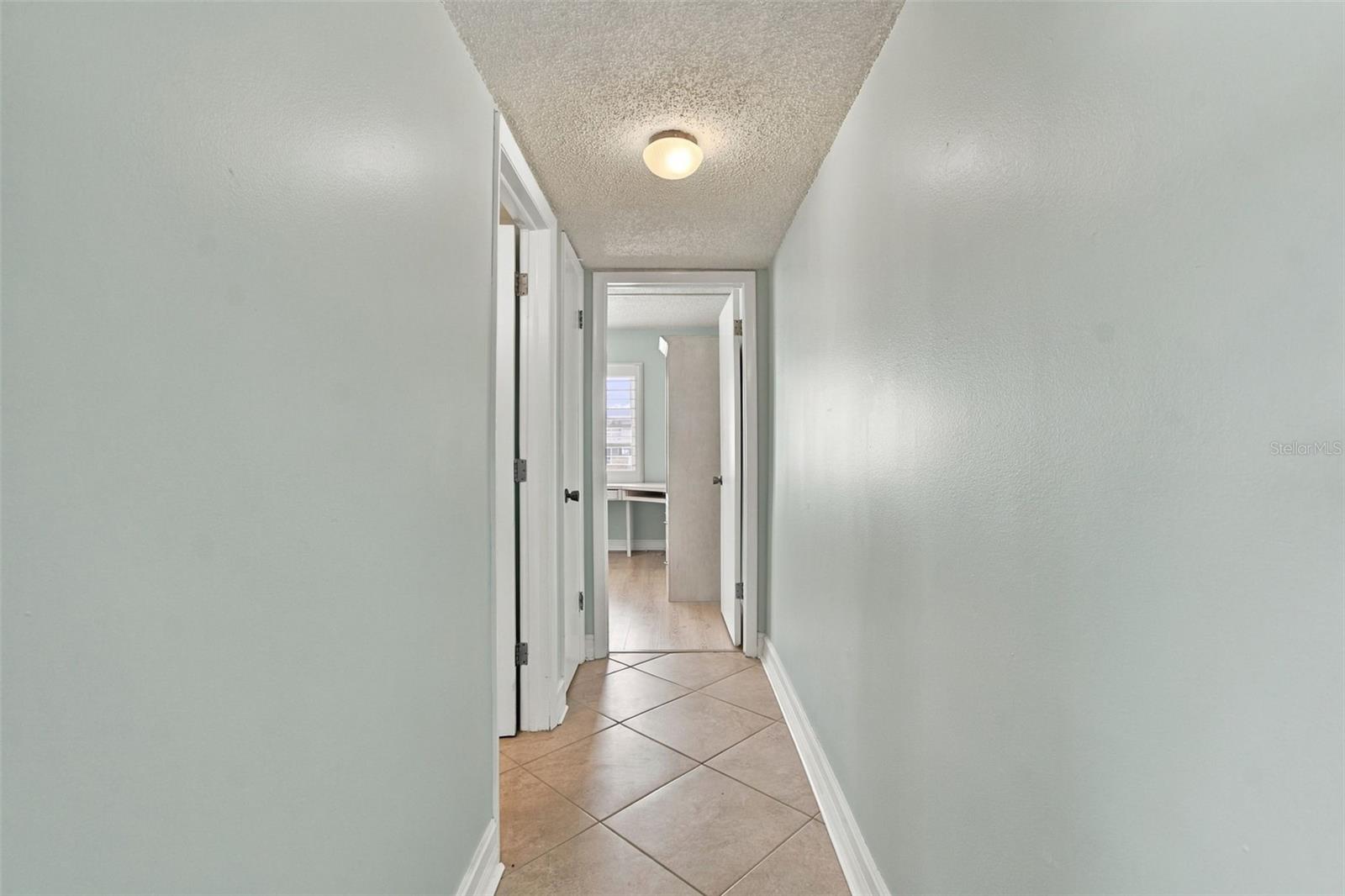 9 Forbes Pl #412 Property Photo 25
