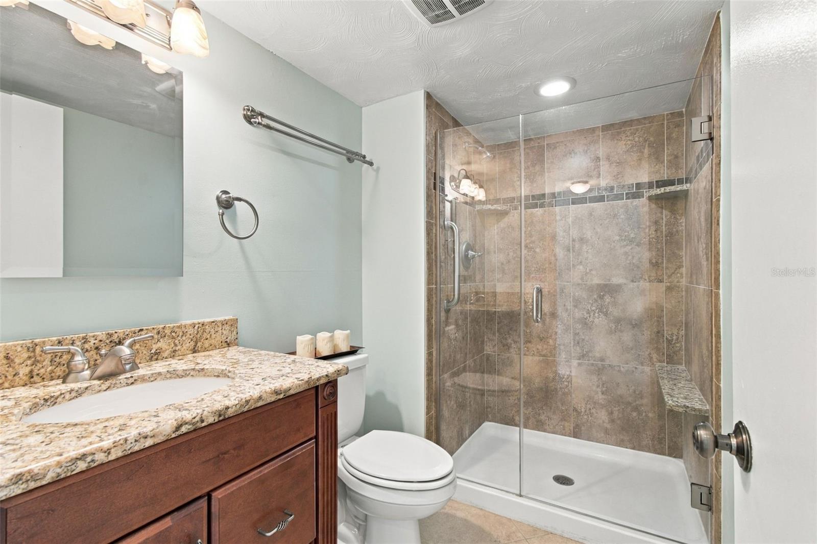 9 Forbes Pl #412 Property Photo 26