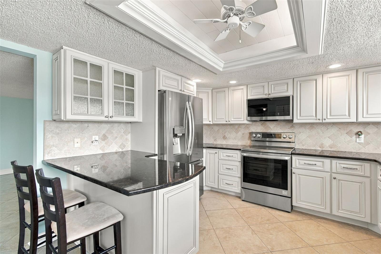 9 Forbes Pl #412 Property Photo 34
