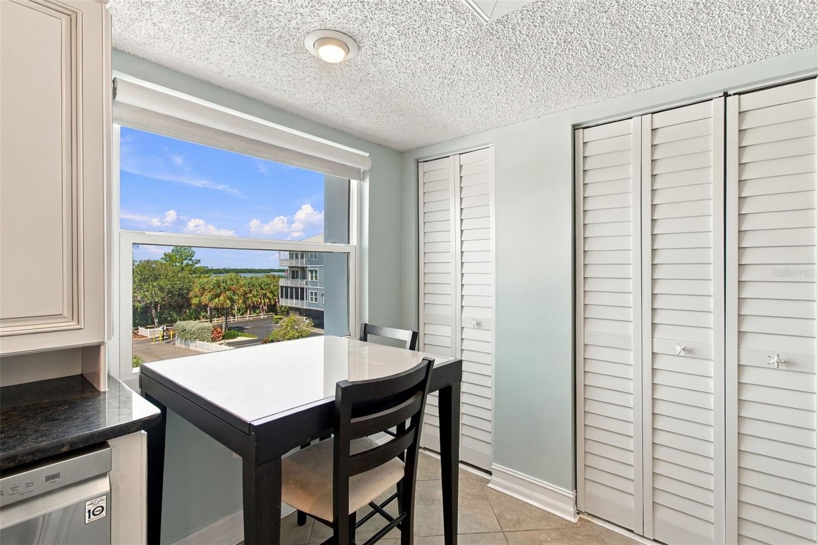 9 Forbes Pl #412 Property Photo 39