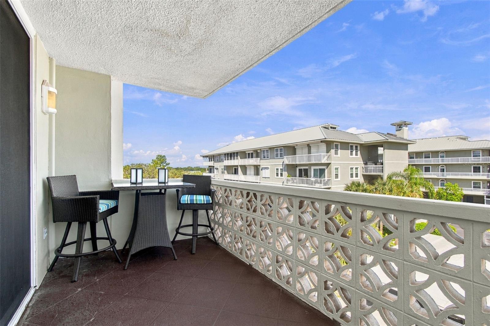9 Forbes Pl #412 Property Photo 42