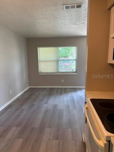4104 N 20th St Property Photo 5