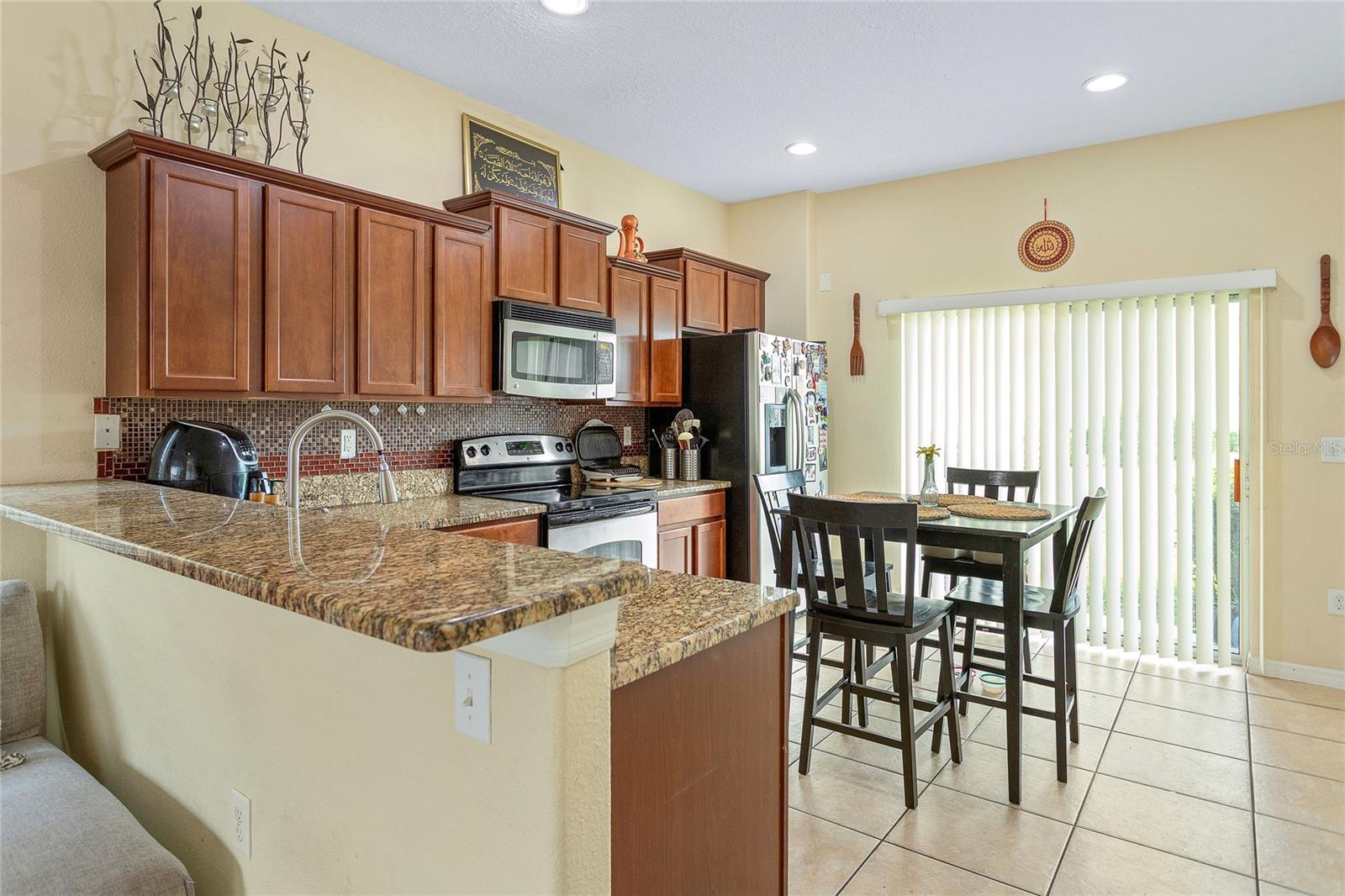 20435 Needletree Dr Property Photo 4