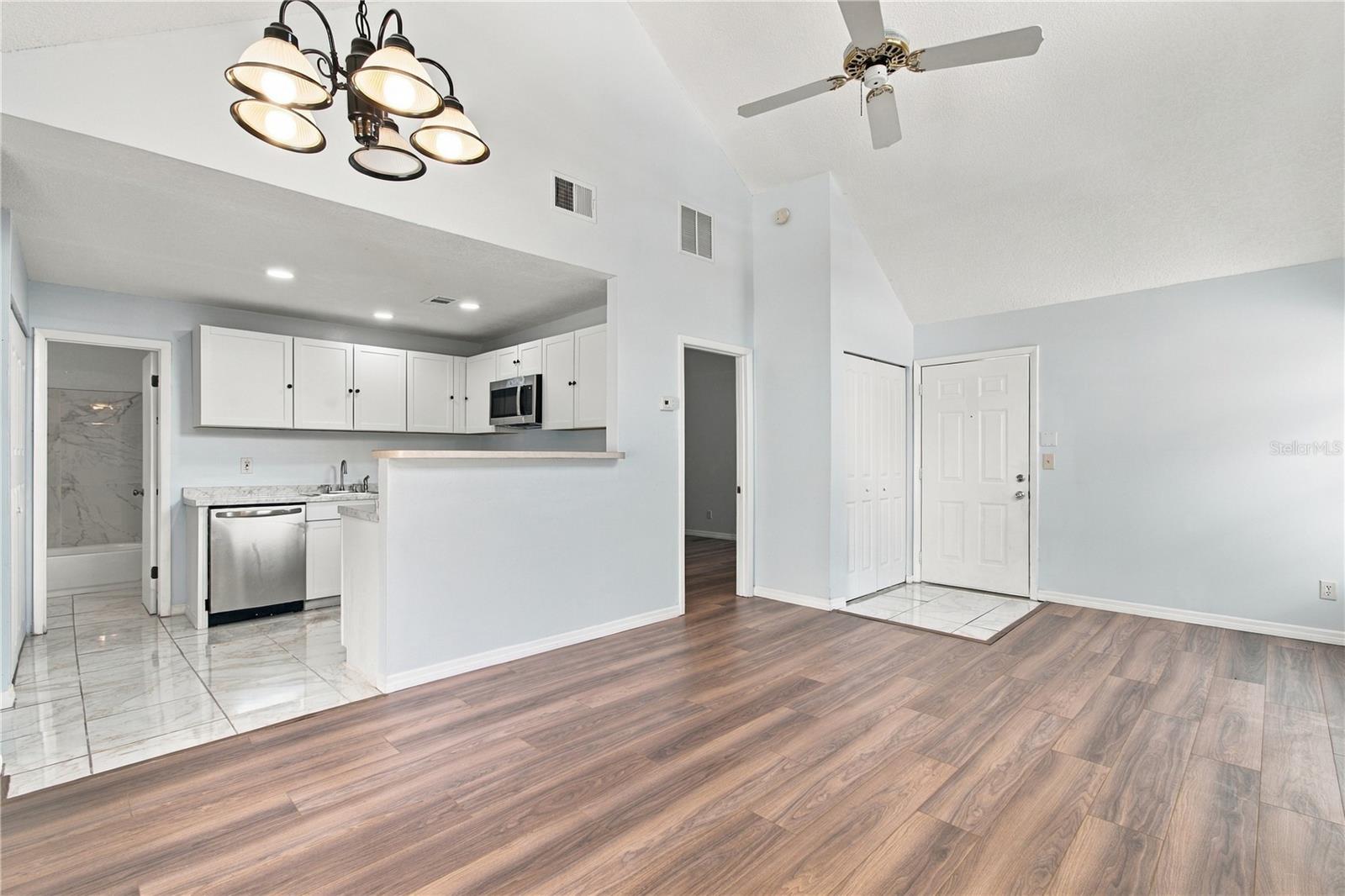 12291 Armenia Gables Cir Property Photo 3