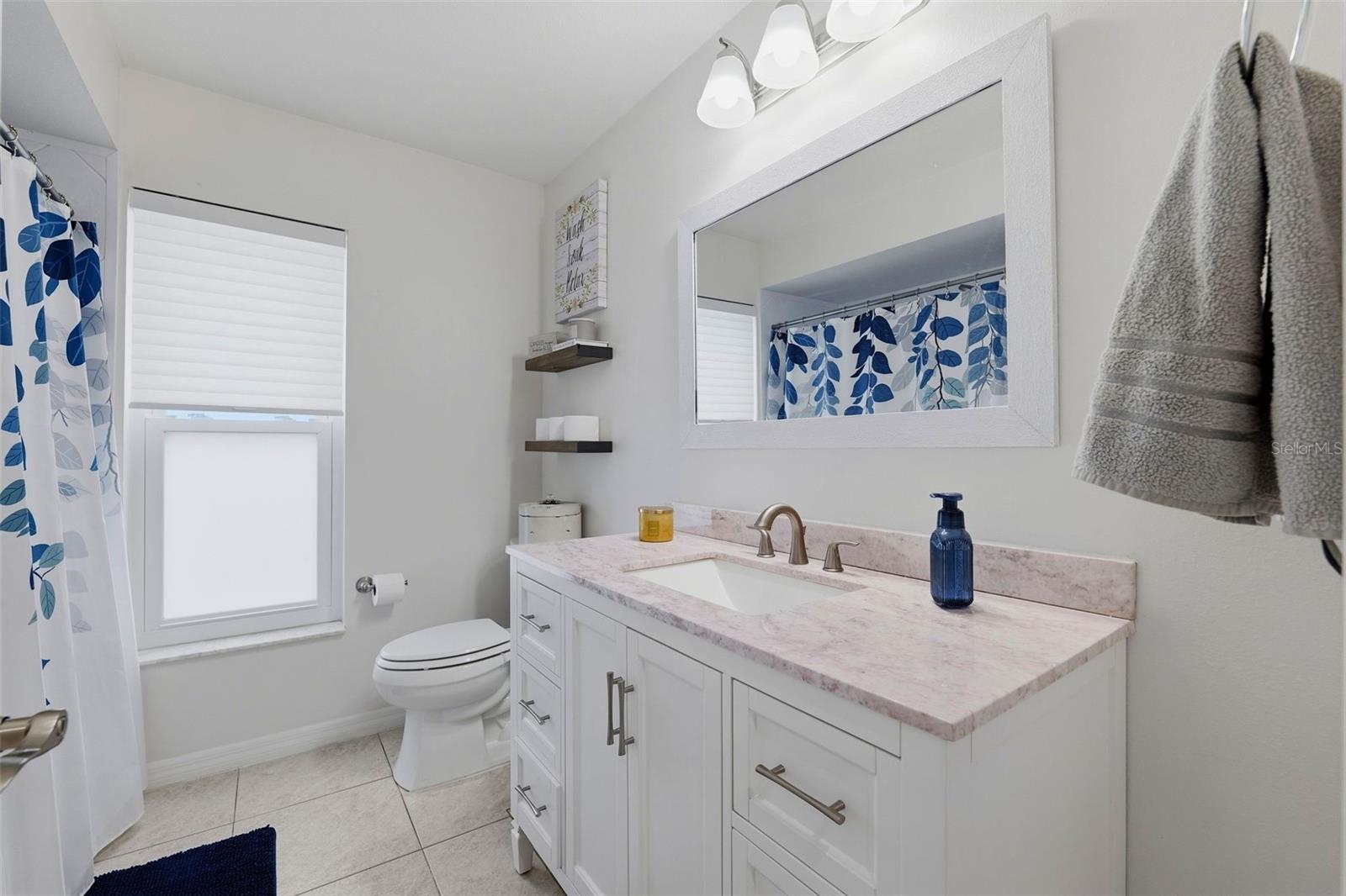 1598 Virginia Ave Property Photo 12