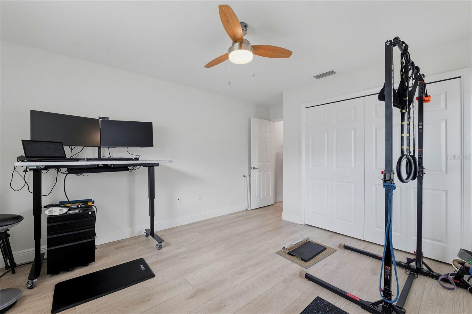 1598 Virginia Ave Property Photo 14