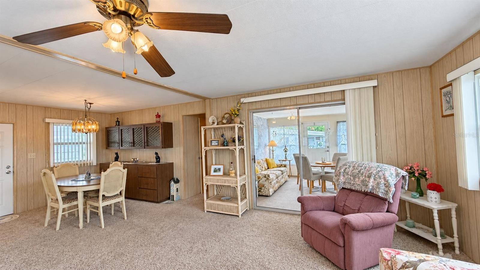 41 Pindo Palm St E #41 Property Photo 6