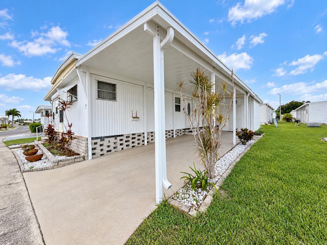 41 Pindo Palm St E #41 Property Photo 24