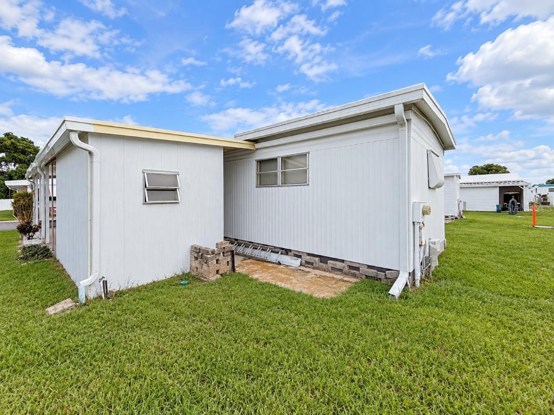 41 Pindo Palm St E #41 Property Photo 33