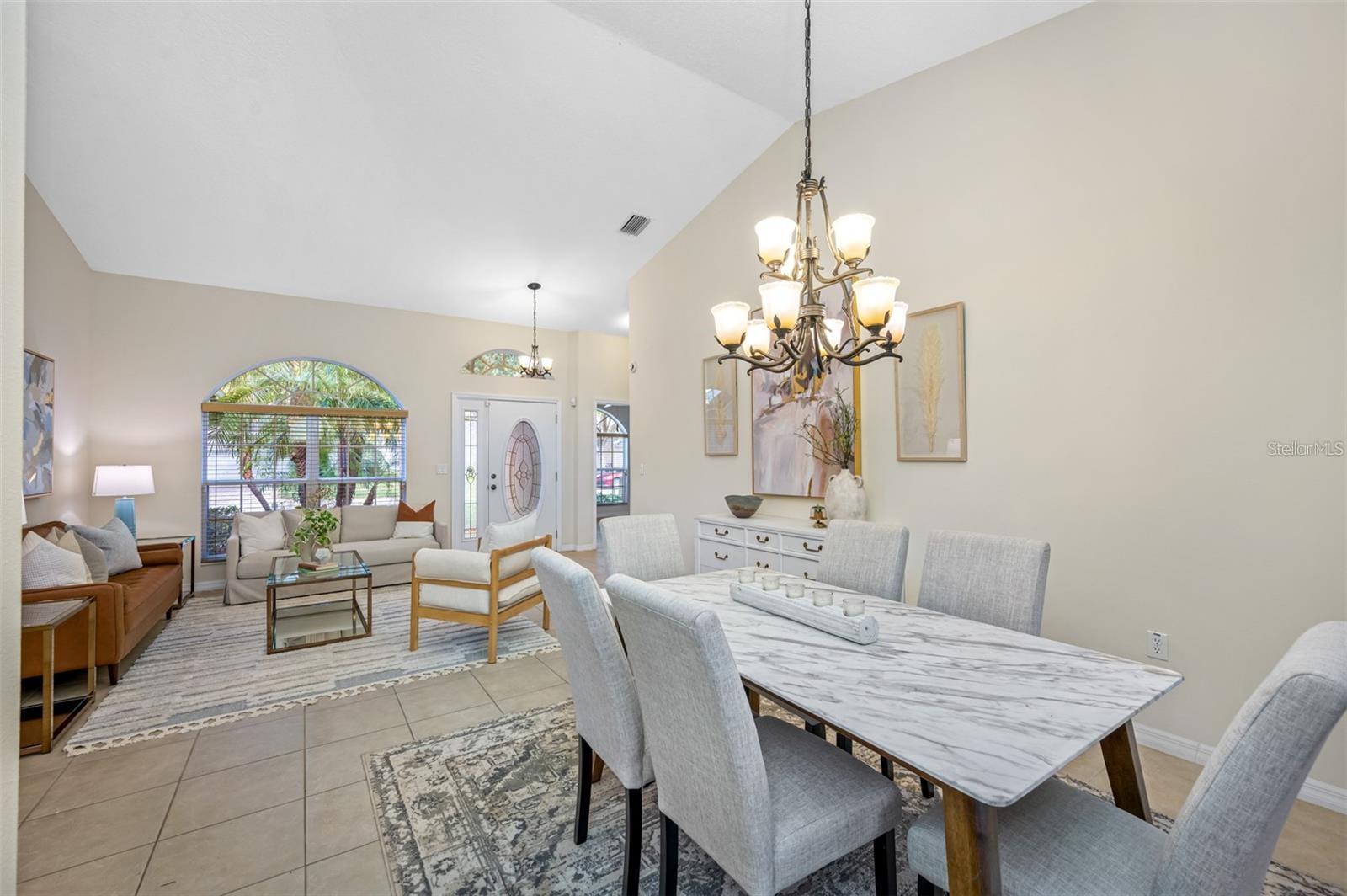 5619 Walkingstick Ln Property Photo 4