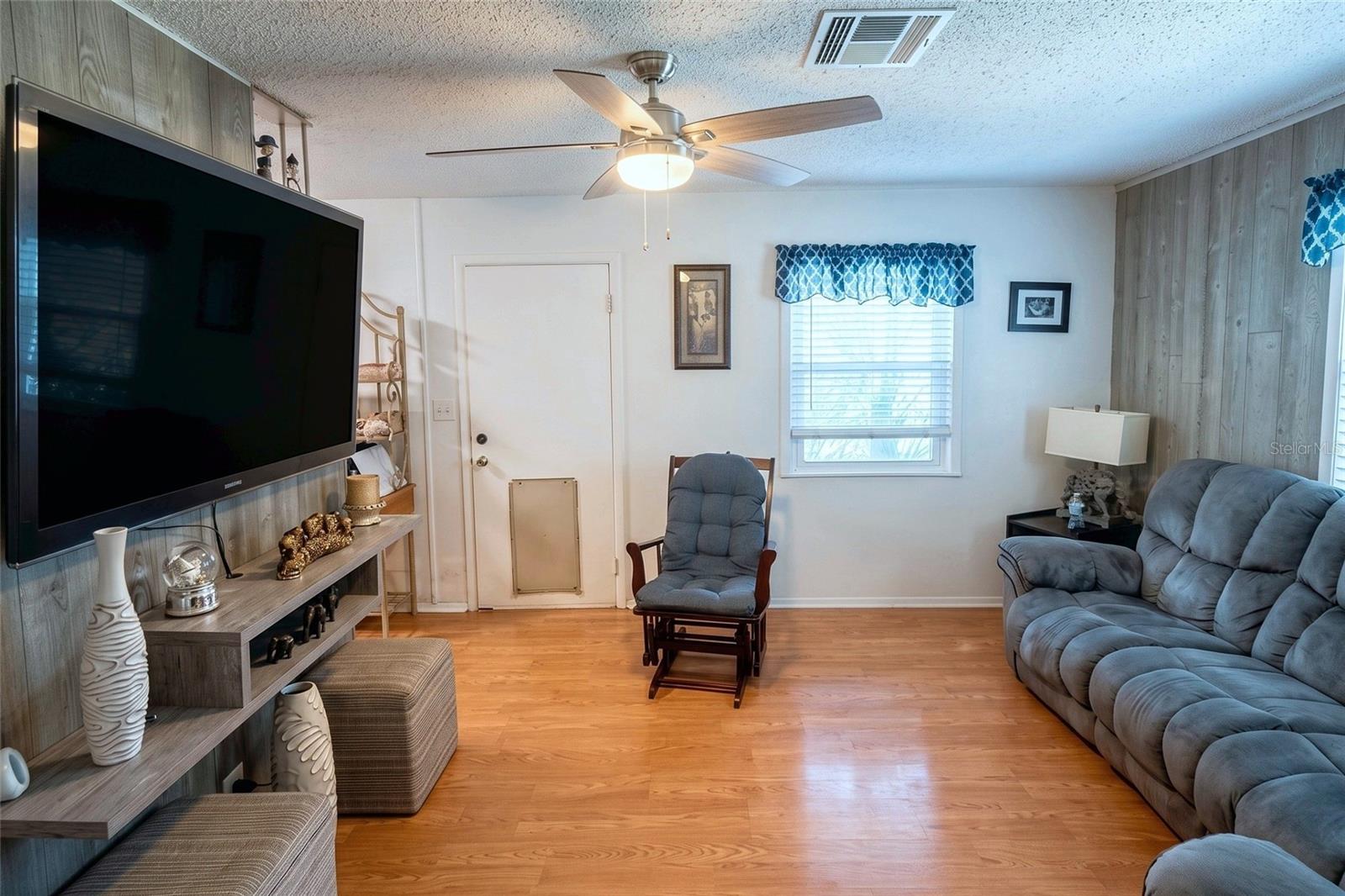 4480 Newark St N Property Photo 14
