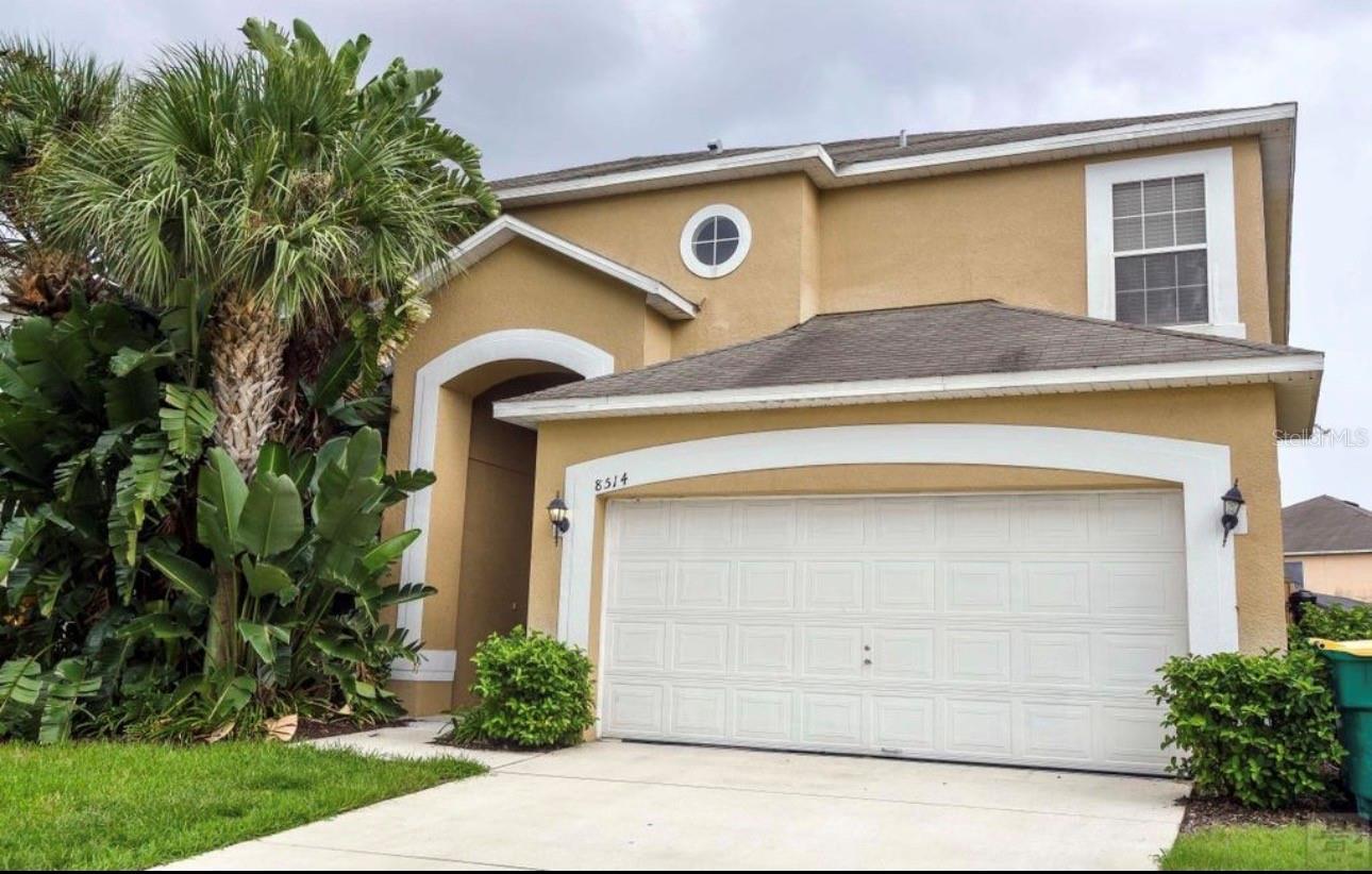 8514 Palm Harbour Dr Property Photo 1