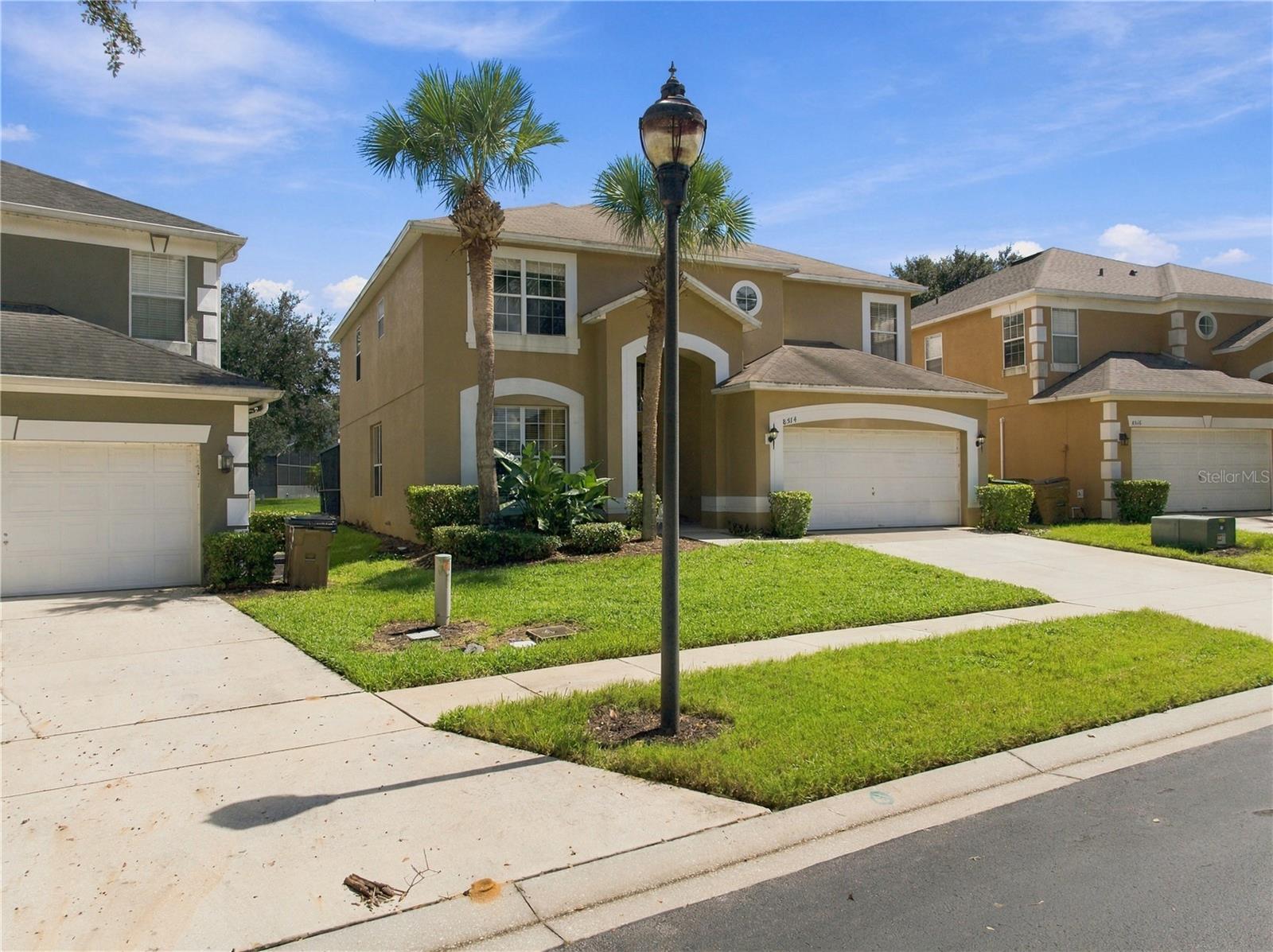 8514 Palm Harbour Dr Property Photo 3