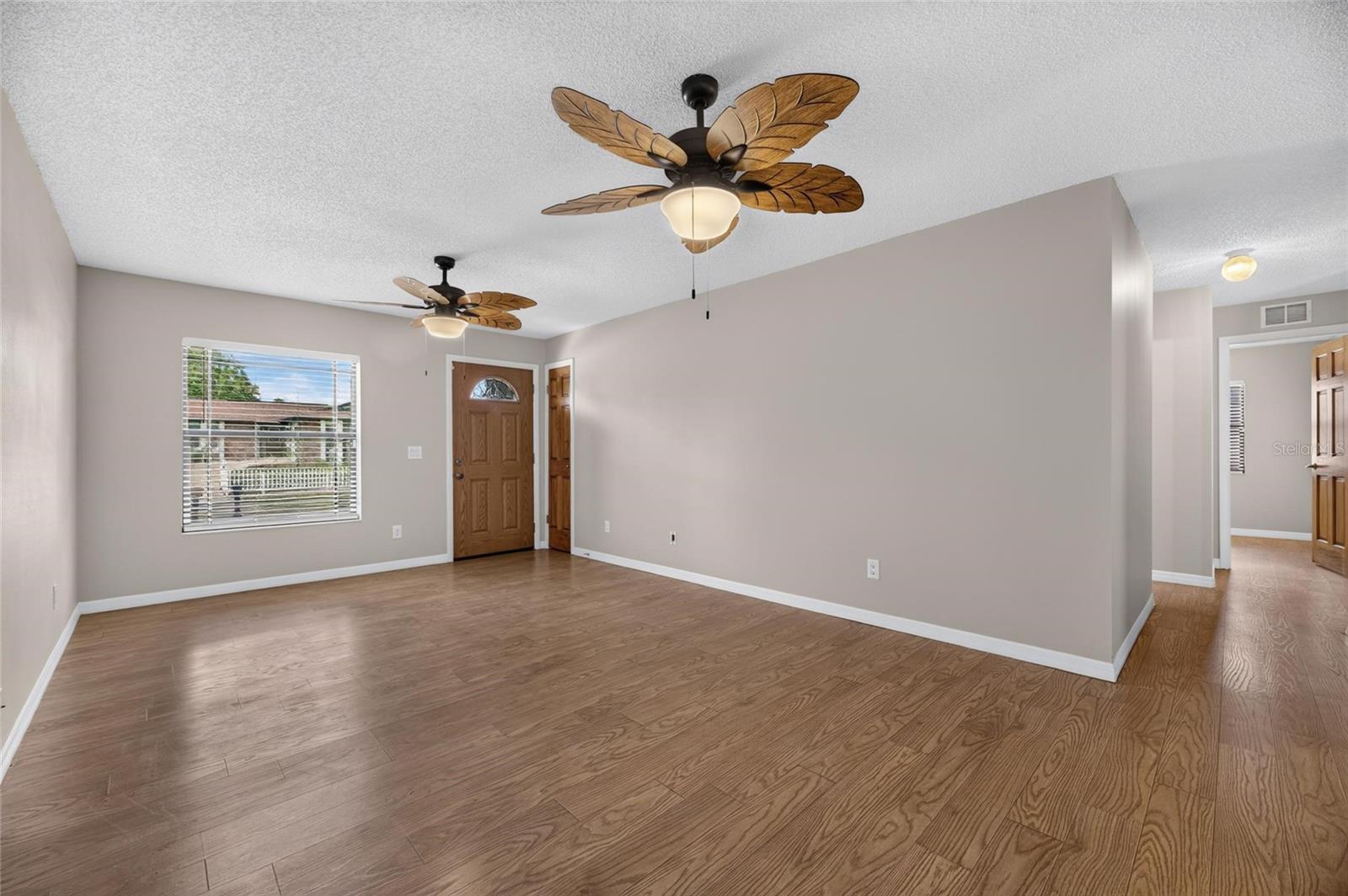 906 Cutler Dr Property Photo 8