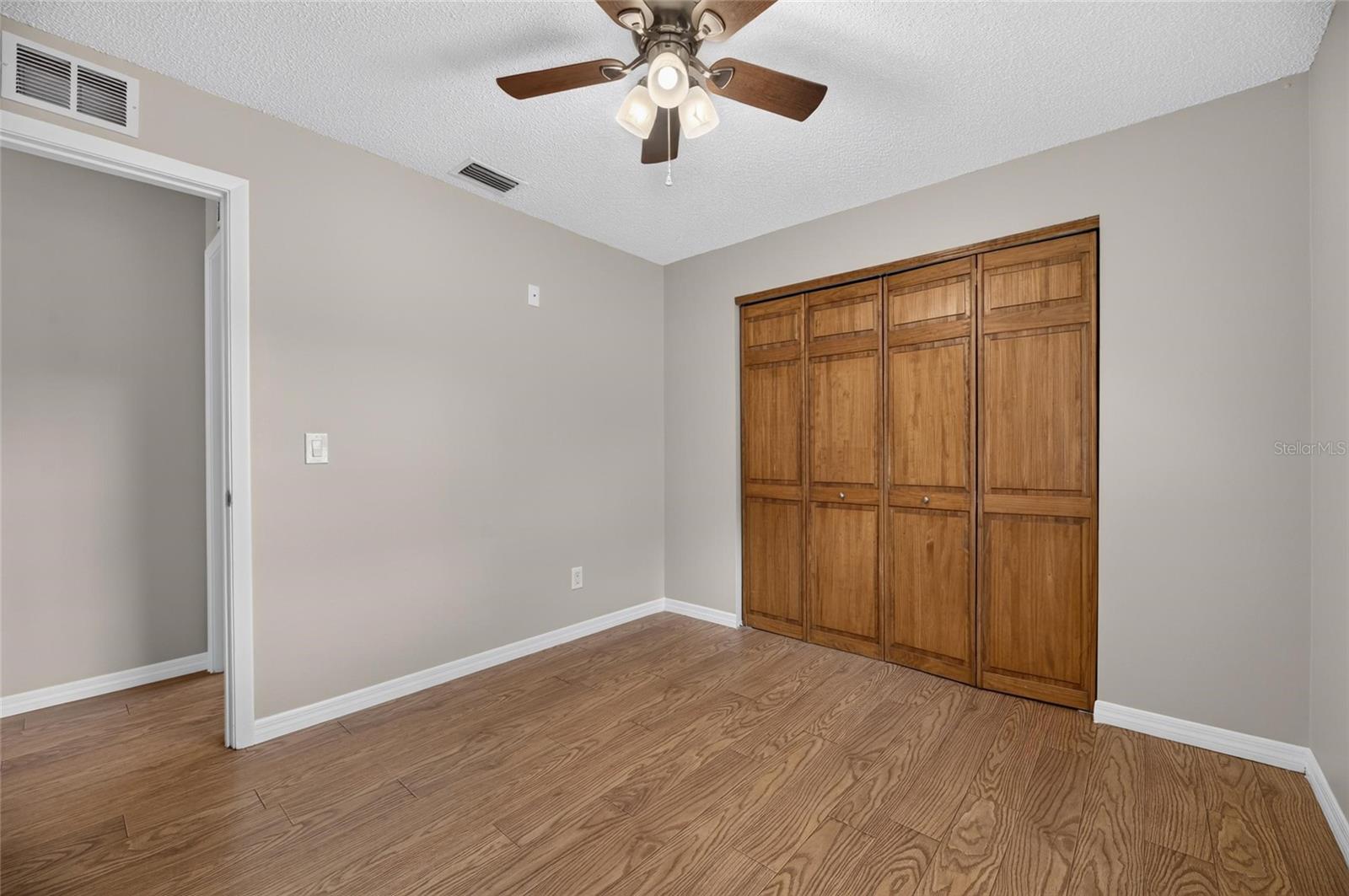906 Cutler Dr Property Photo 38