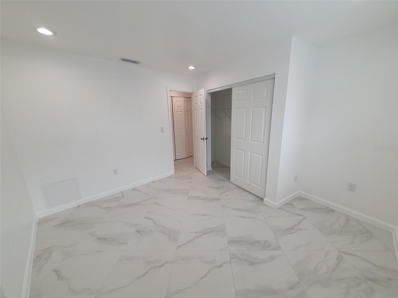 1883 Orange Boulevard Way Property Photo 3