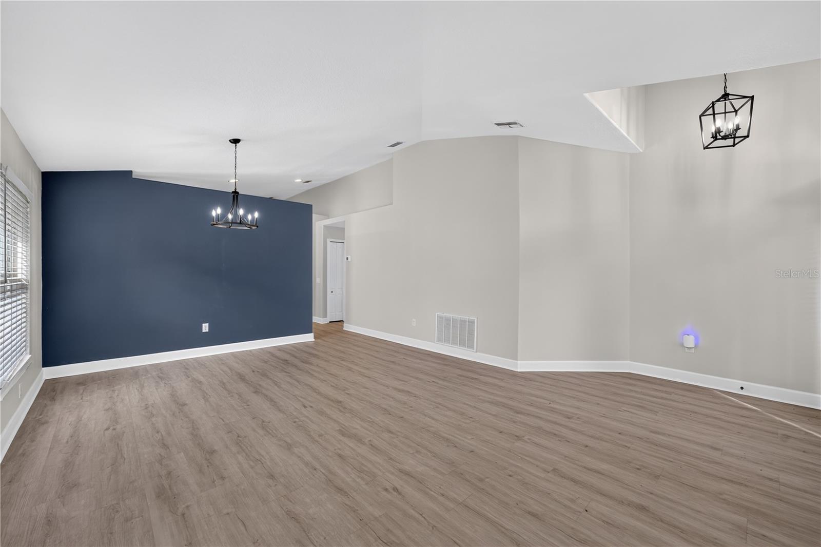 5209 Abbey Park Ave Property Photo 11