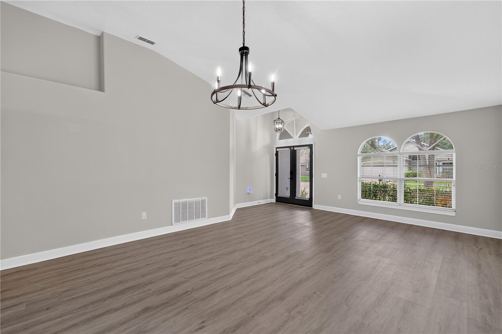 5209 Abbey Park Ave Property Photo 12