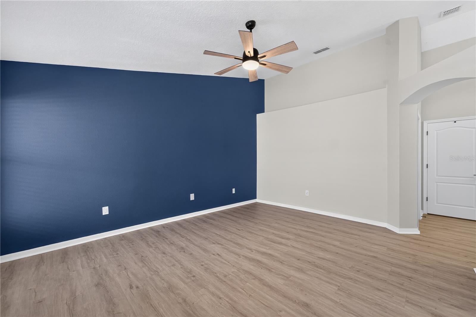 5209 Abbey Park Ave Property Photo 43