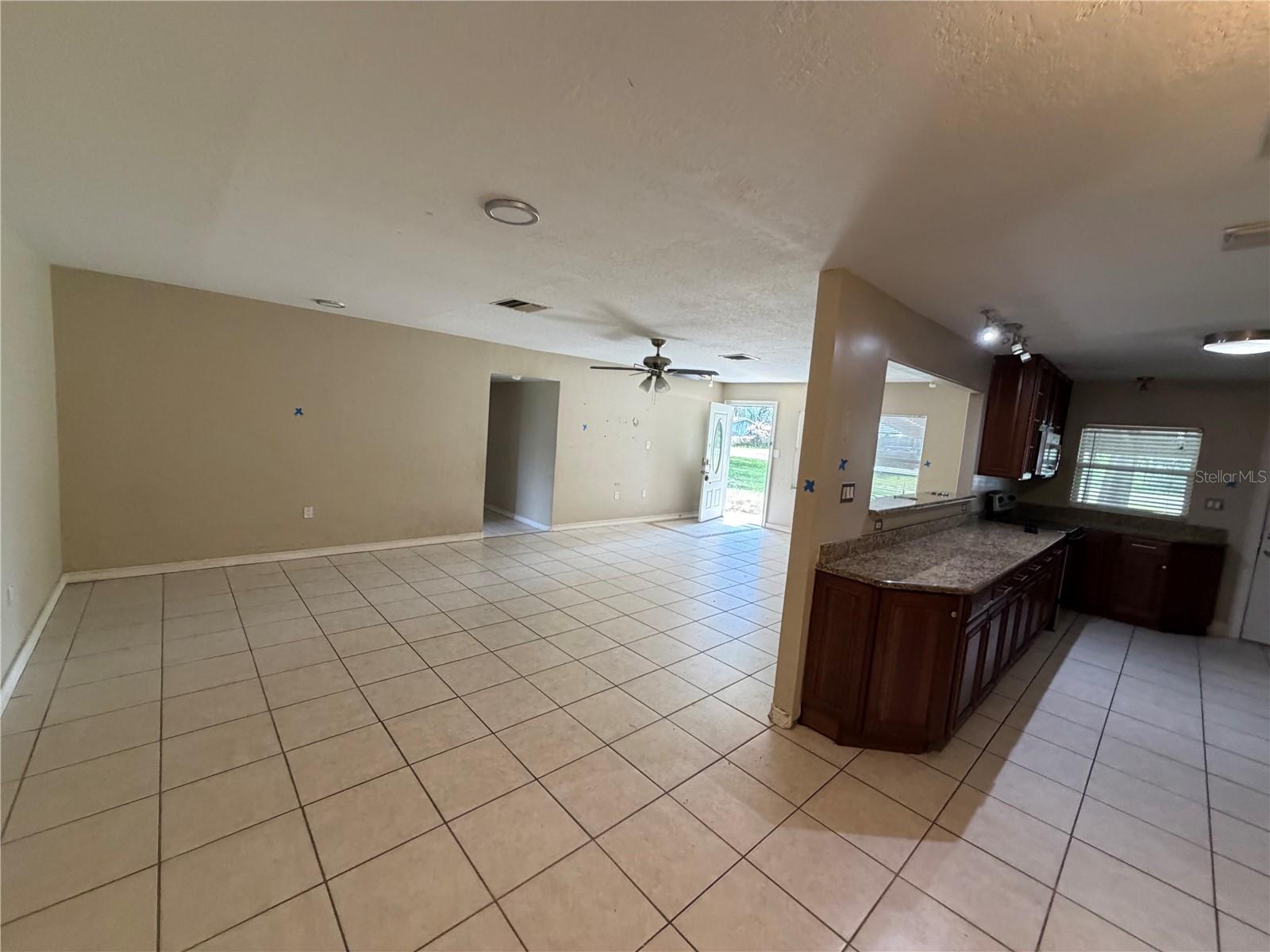 2260 Charlotte Dr Property Photo 9