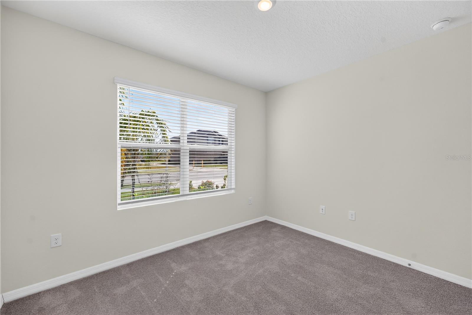 8379 Ender Hills Dr Property Photo 26