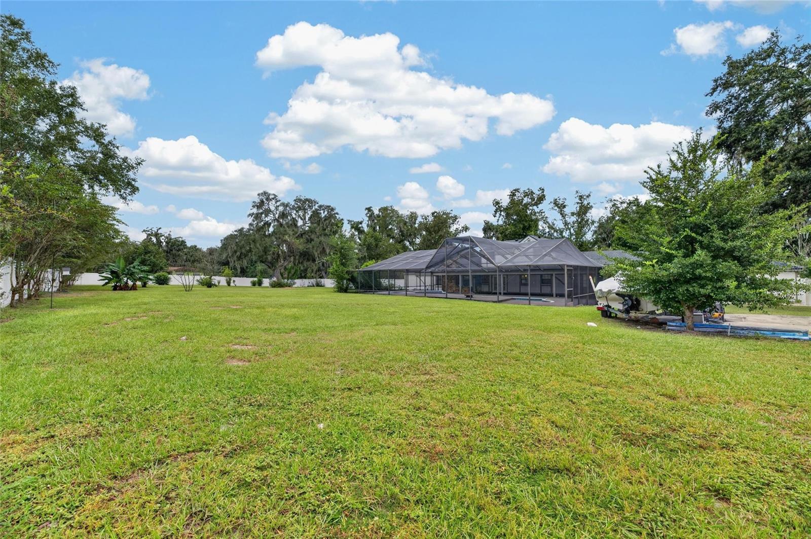 12603 Lake Hills Dr Property Photo 17