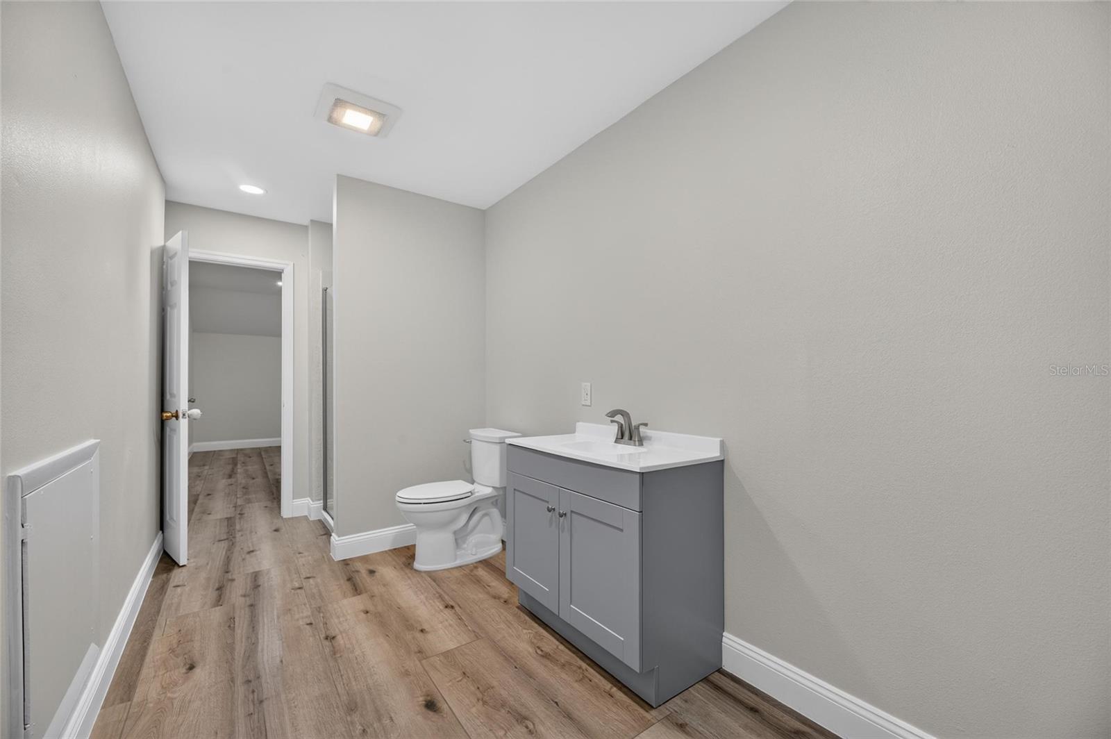 12603 Lake Hills Dr Property Photo 30