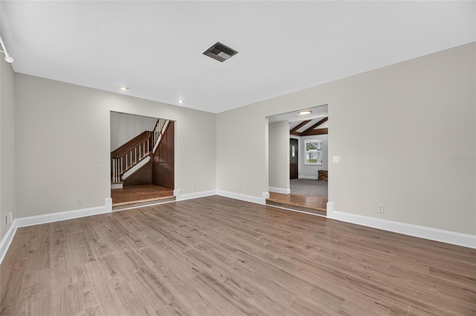 12603 Lake Hills Dr Property Photo 45