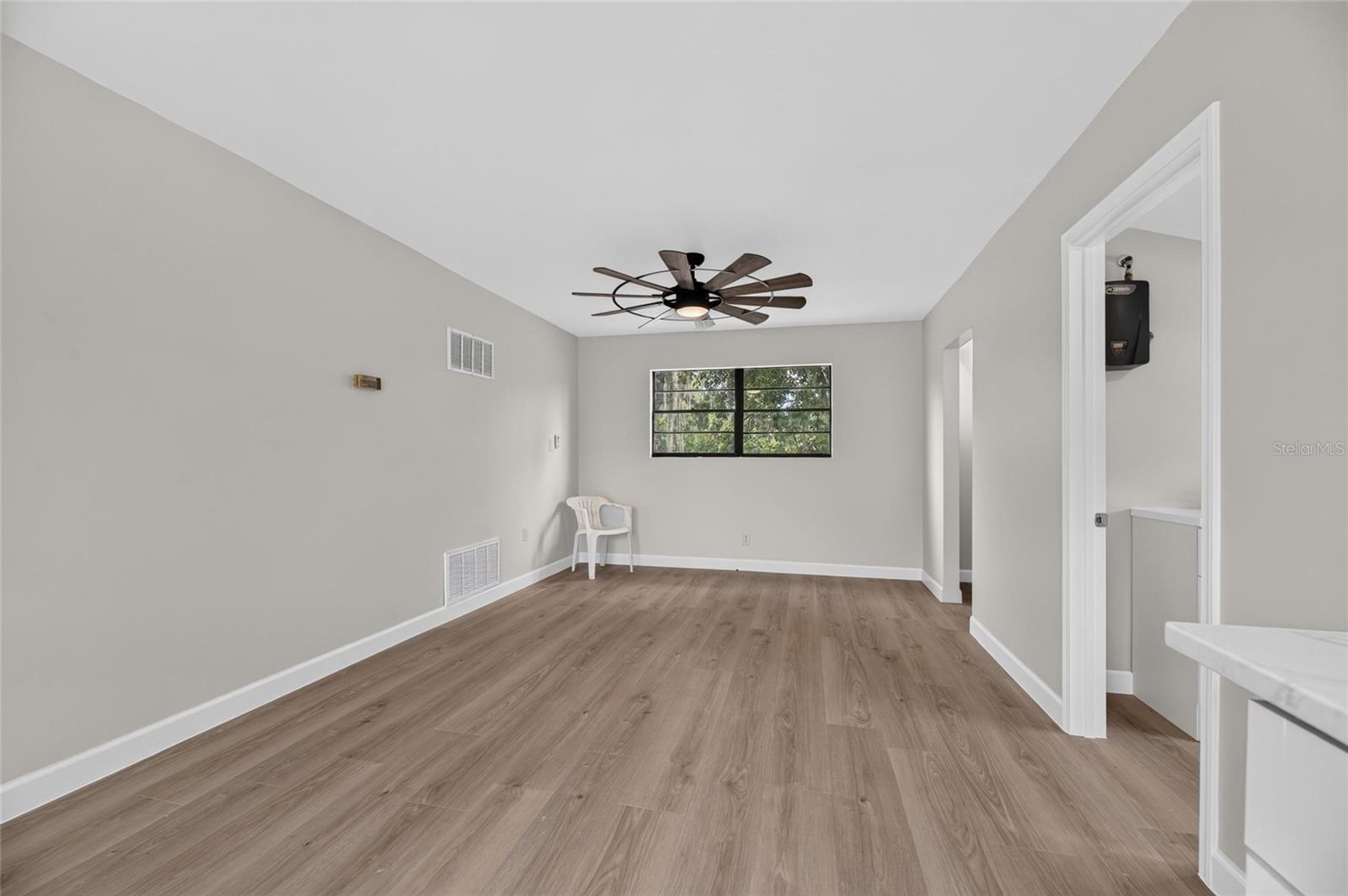 12603 Lake Hills Dr Property Photo 52