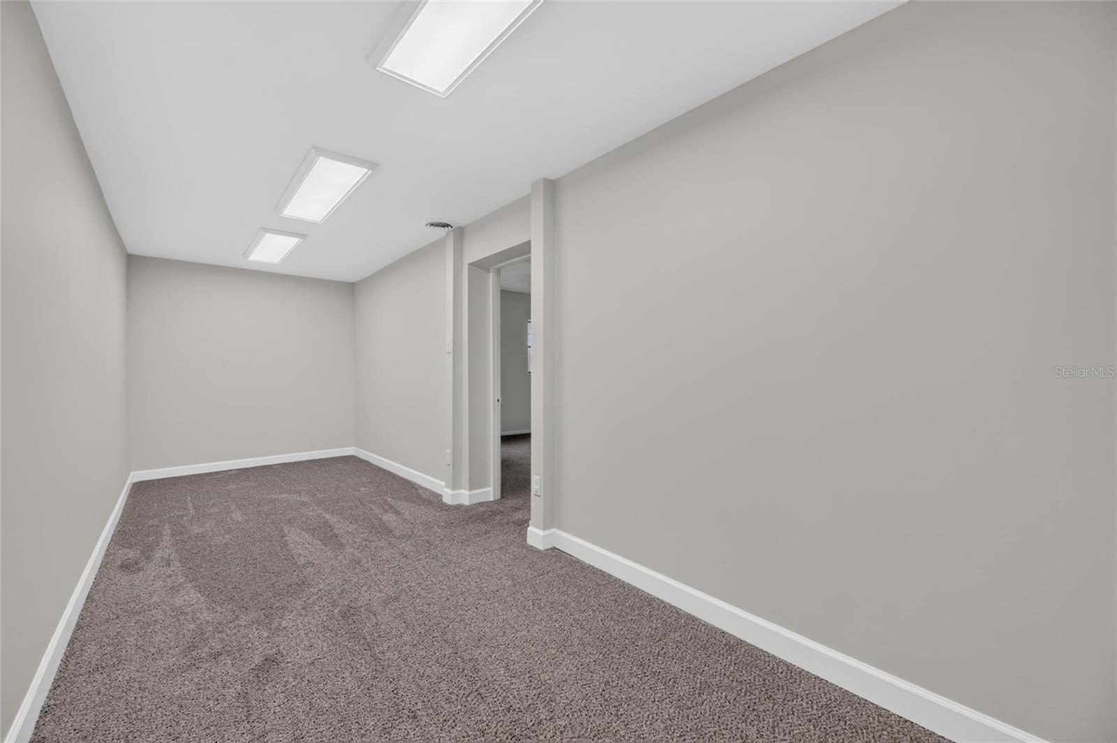 12603 Lake Hills Dr Property Photo 64