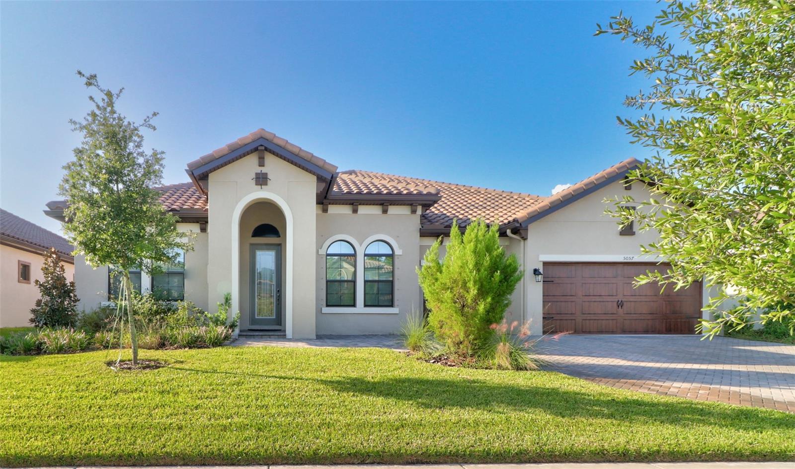 5057 NIGHT STAR TRL Property Photo 1