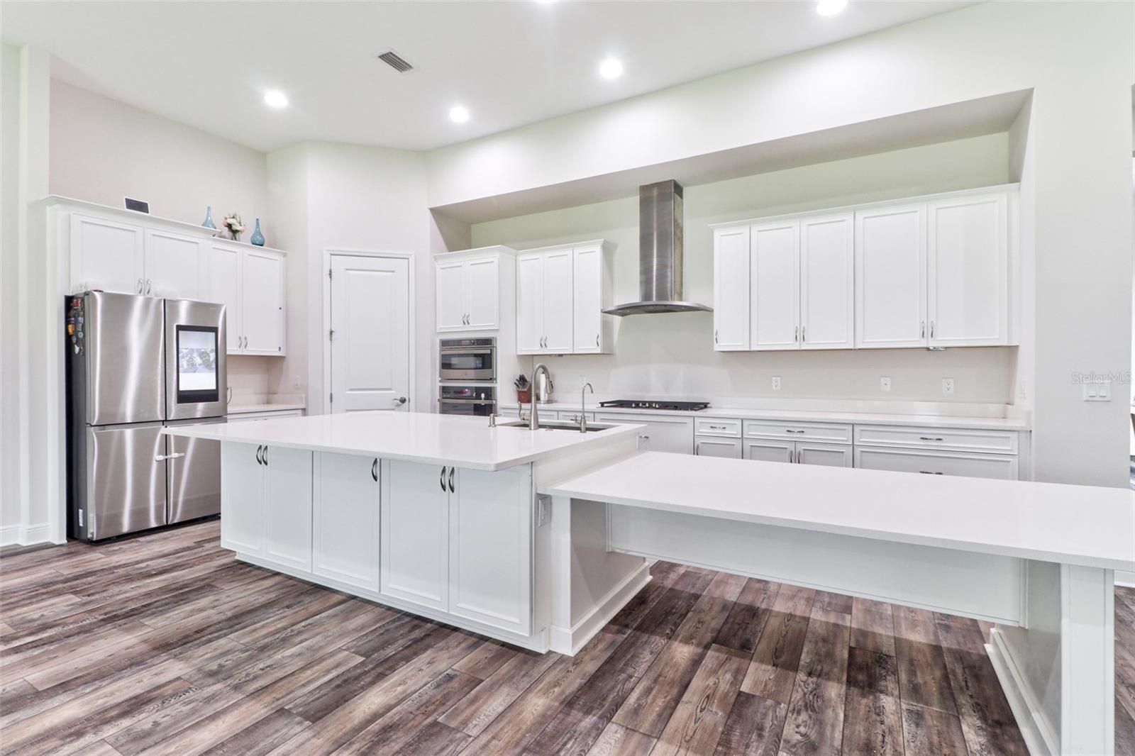 5057 Night Star Trl Property Photo 7