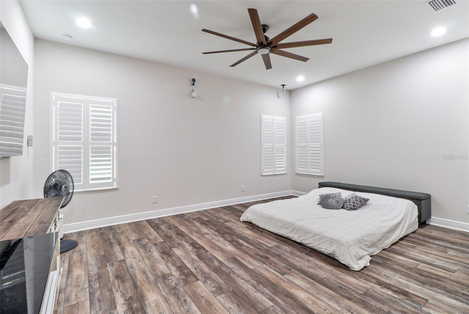 5057 Night Star Trl Property Photo 10