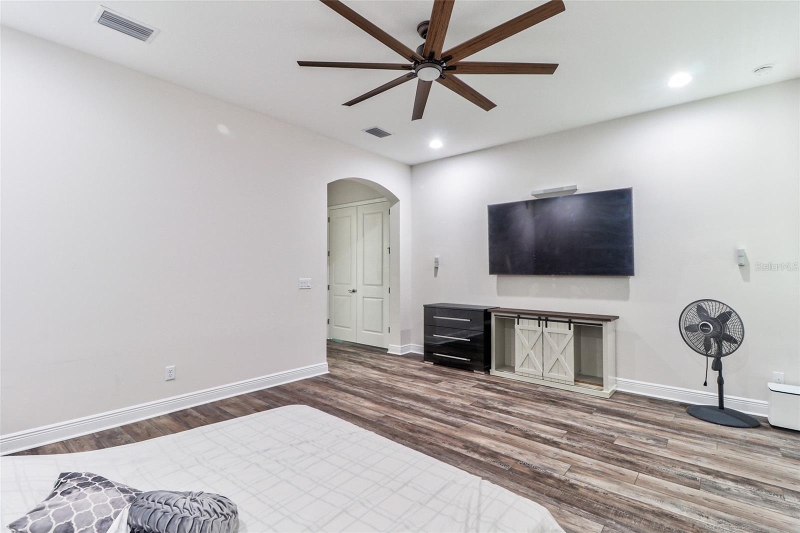 5057 Night Star Trl Property Photo 11