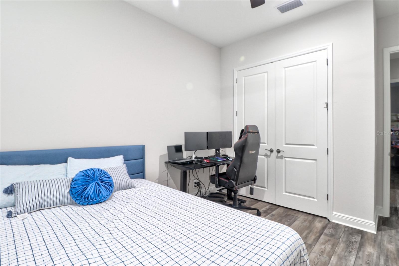 5057 Night Star Trl Property Photo 21