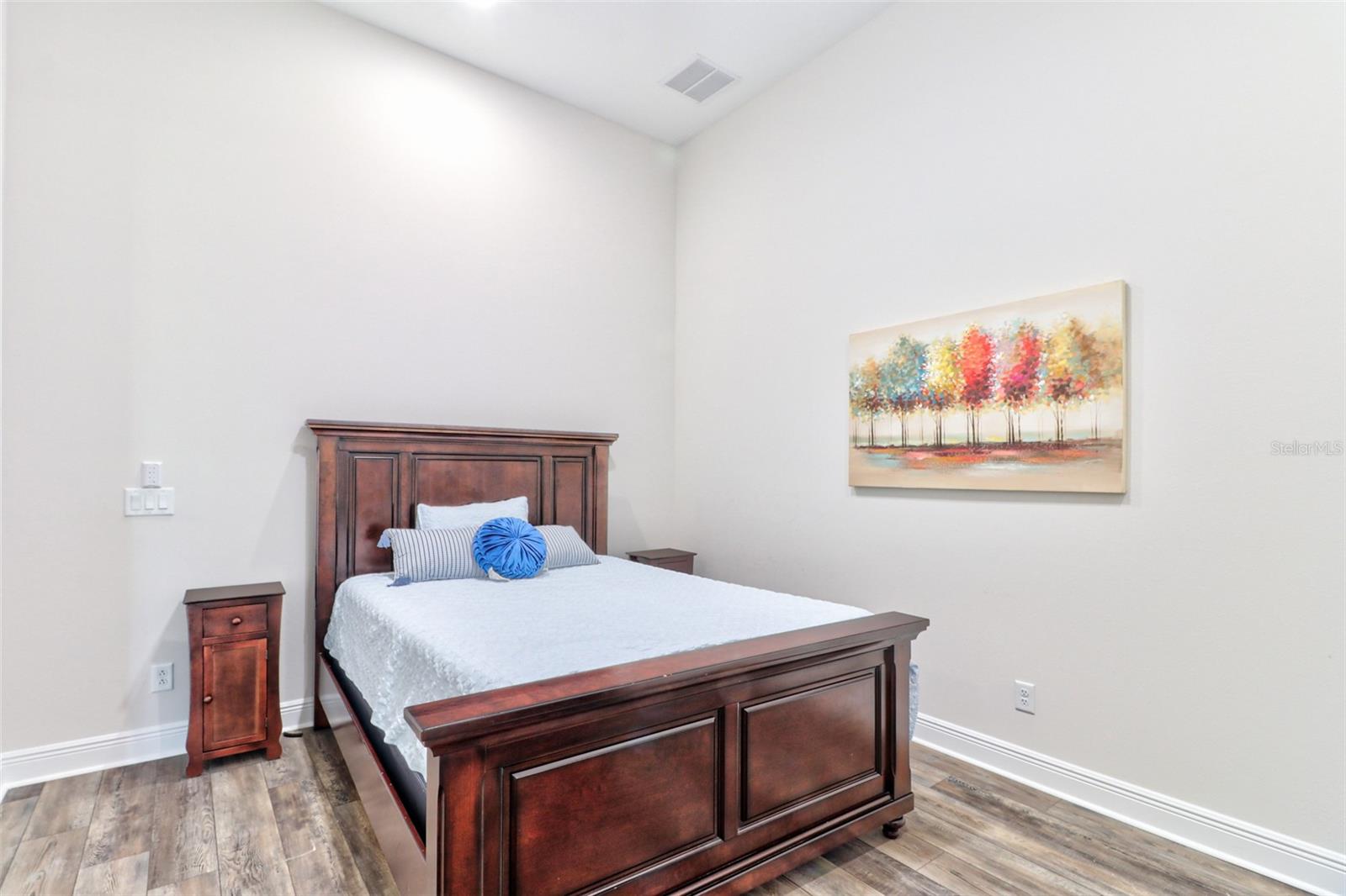 5057 Night Star Trl Property Photo 25