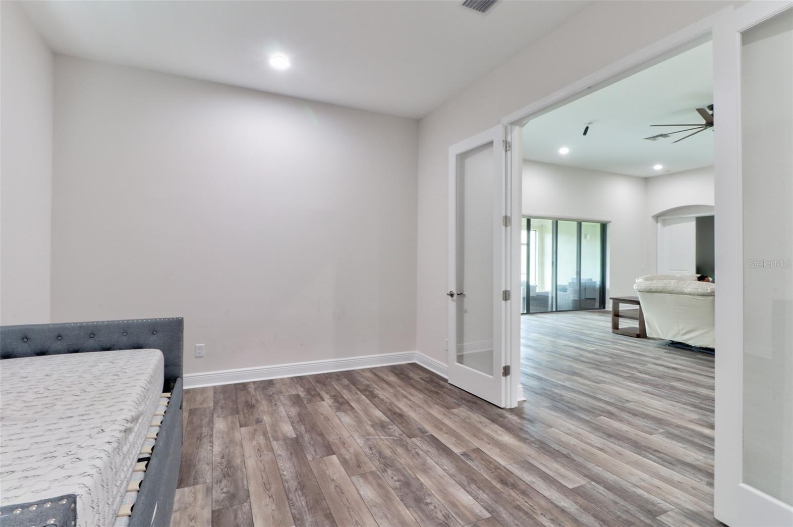 5057 Night Star Trl Property Photo 29