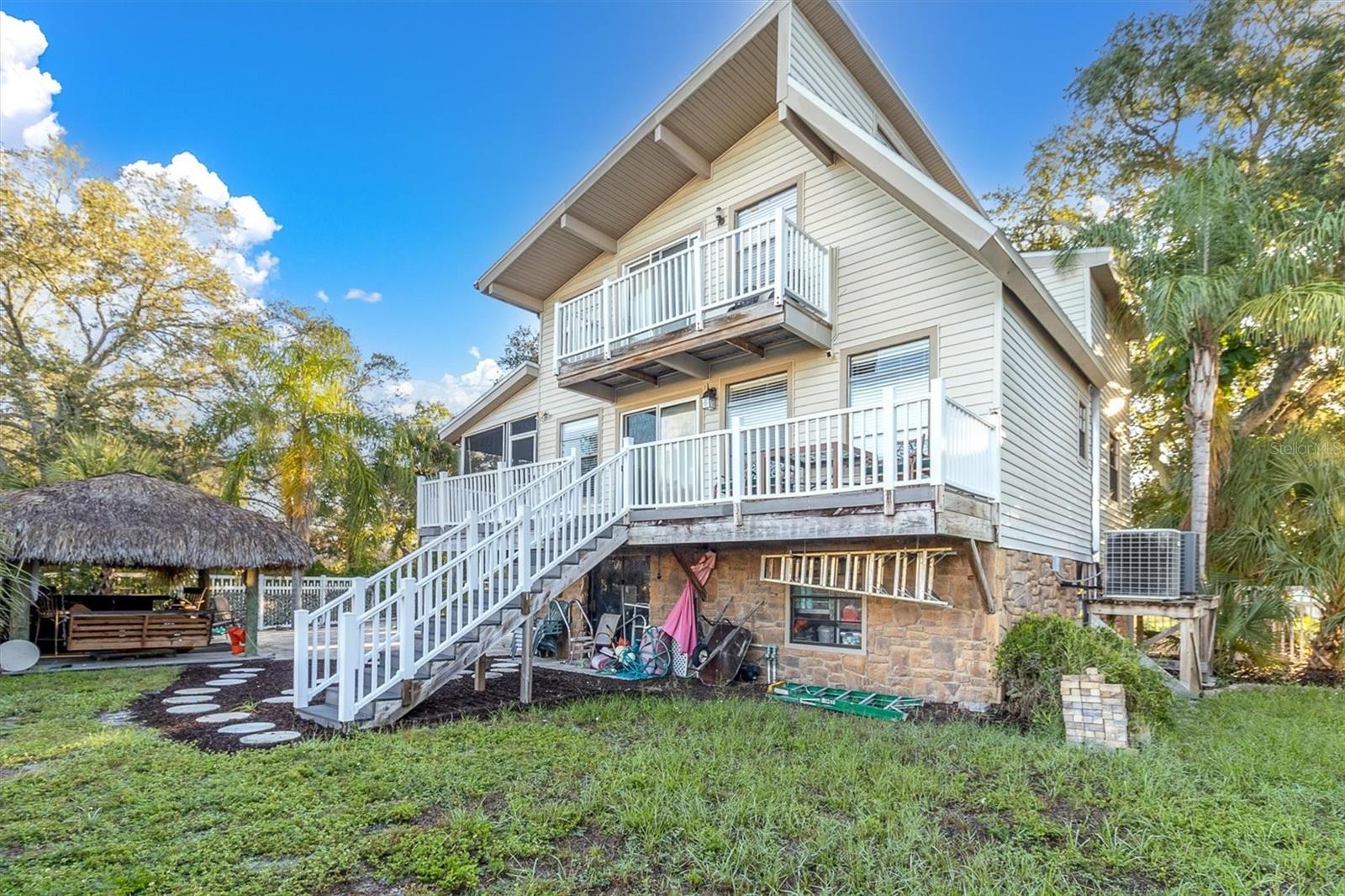 4840 Hummingbird Trl Property Photo 2