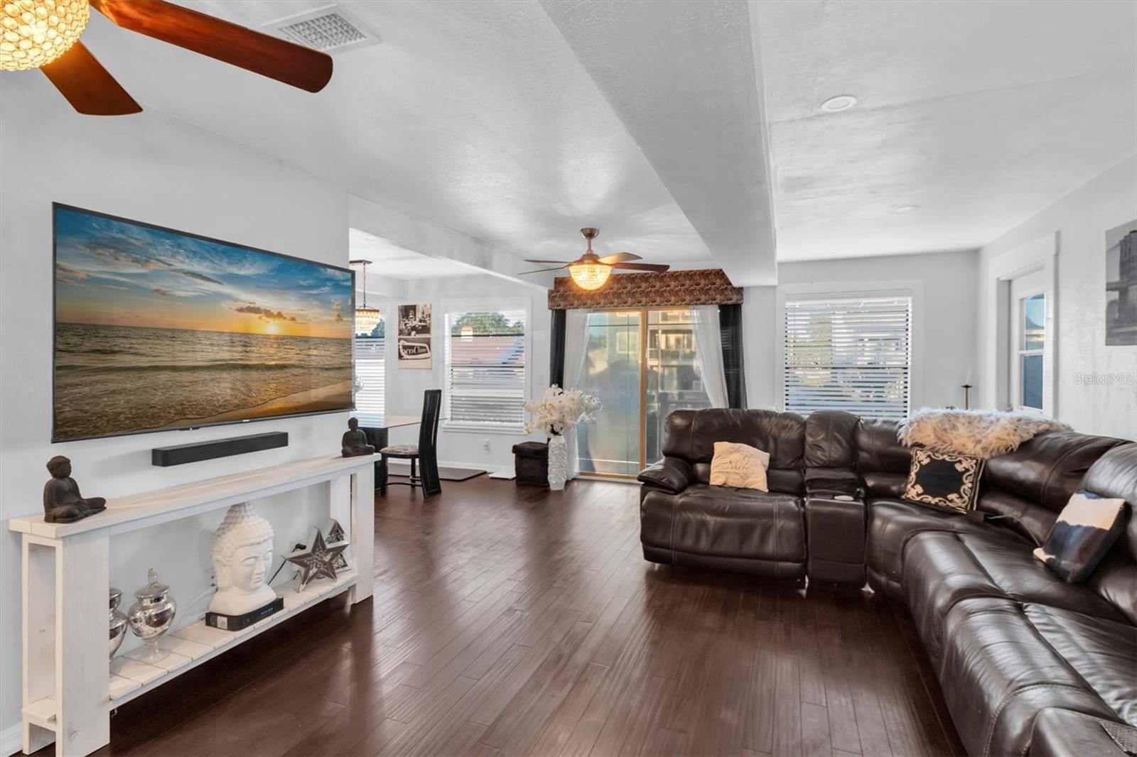 4840 Hummingbird Trl Property Photo 5