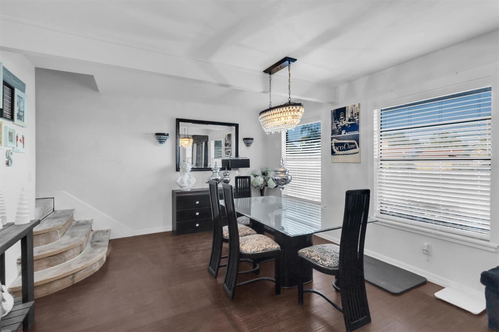 4840 Hummingbird Trl Property Photo 12