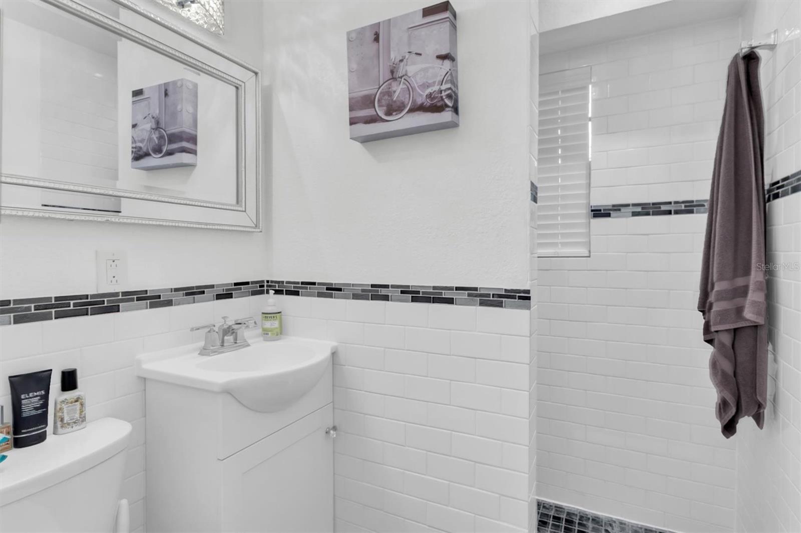 4840 Hummingbird Trl Property Photo 15