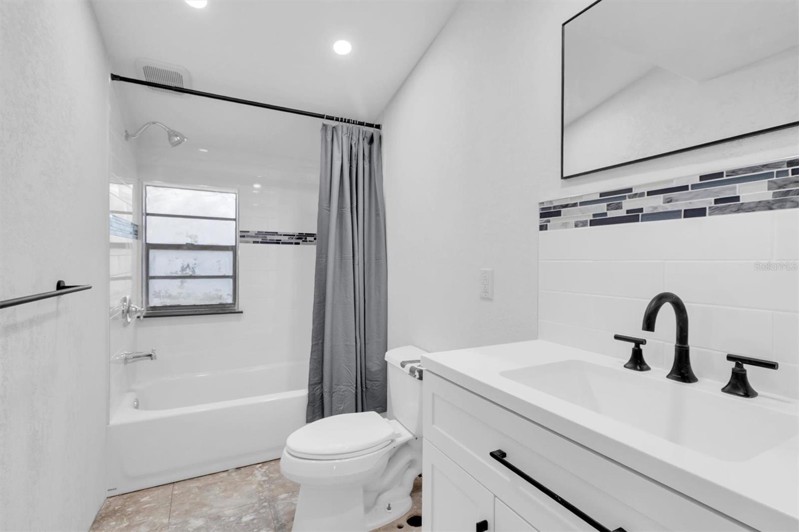 4840 Hummingbird Trl Property Photo 19
