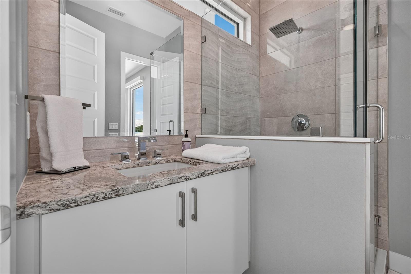 10209 Gulf Blvd Property Photo 32