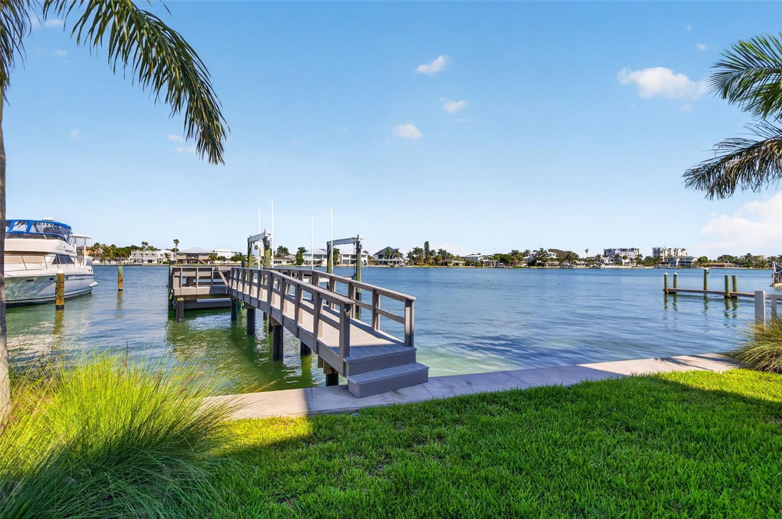 10209 Gulf Blvd Property Photo 66