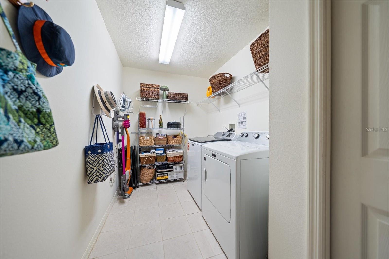1237 Rambling Vine Ct Property Photo 24