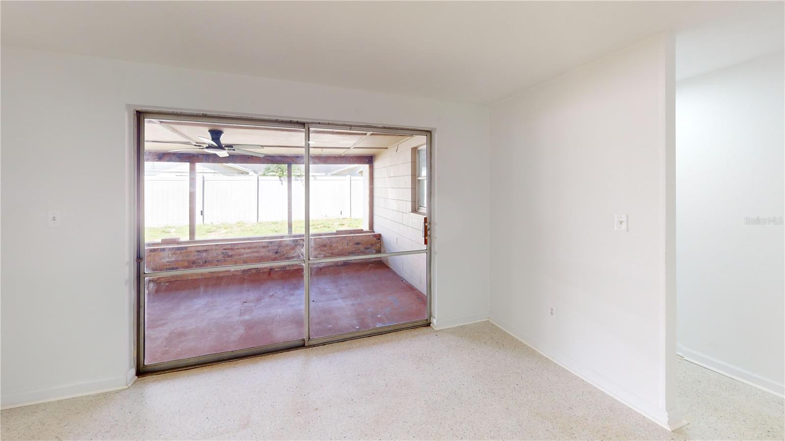 1815 Lowry Ave Property Photo 25