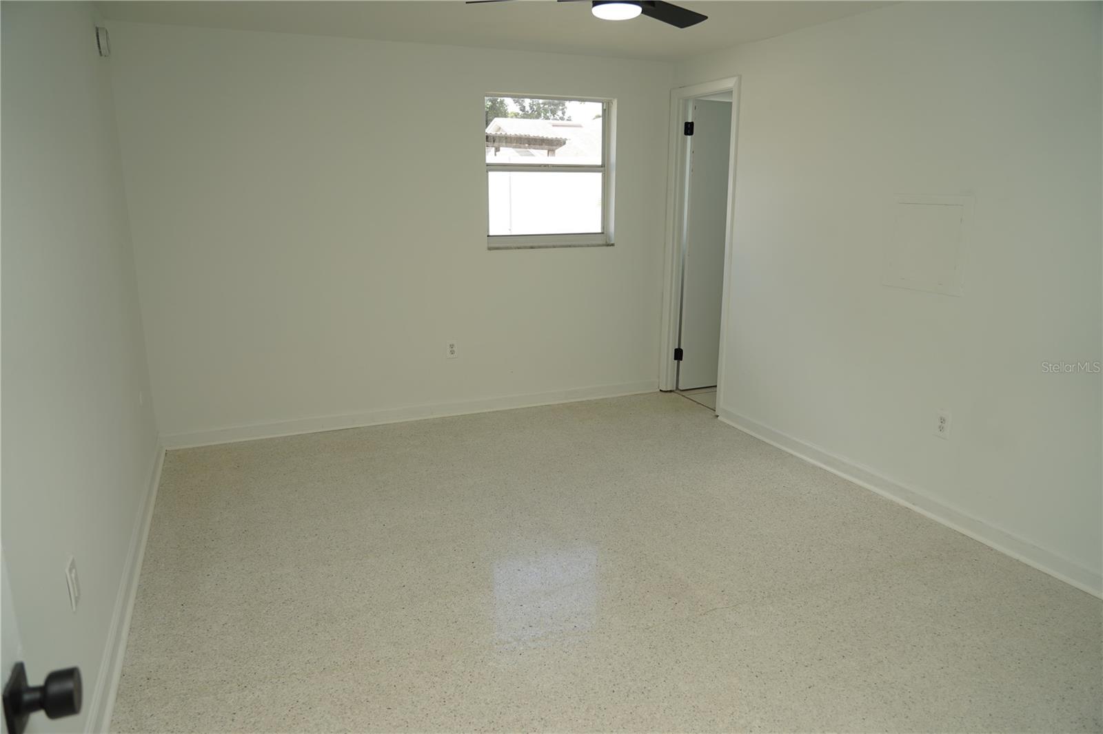 1815 Lowry Ave Property Photo 28
